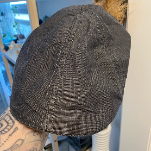 GAP golf hat - unisex M/L - very cute “old man” style - Picture 4 of 5